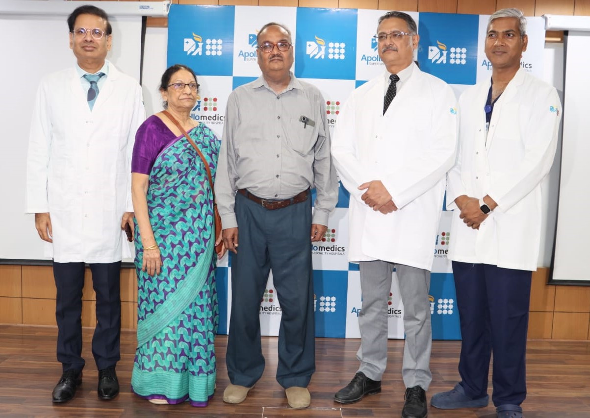 It’s a Maiden Century: Apollomedics Hospitals Performs Fastest 100 Successful Robotic Knee Replacement Surgeries